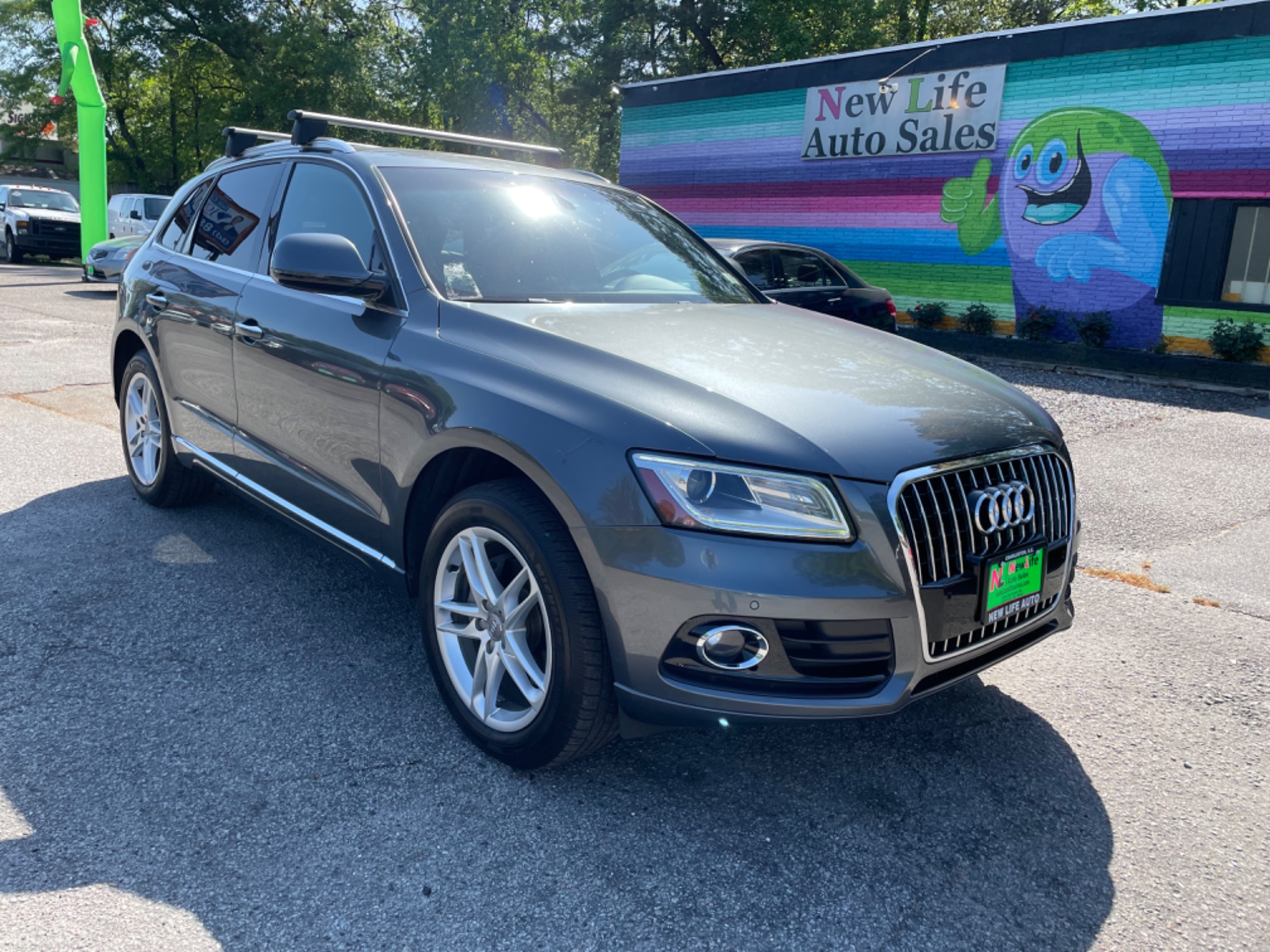 photo of 2015 AUDI Q5 PREMIUM PLUS - One Owner! Tech Package! Loaded!